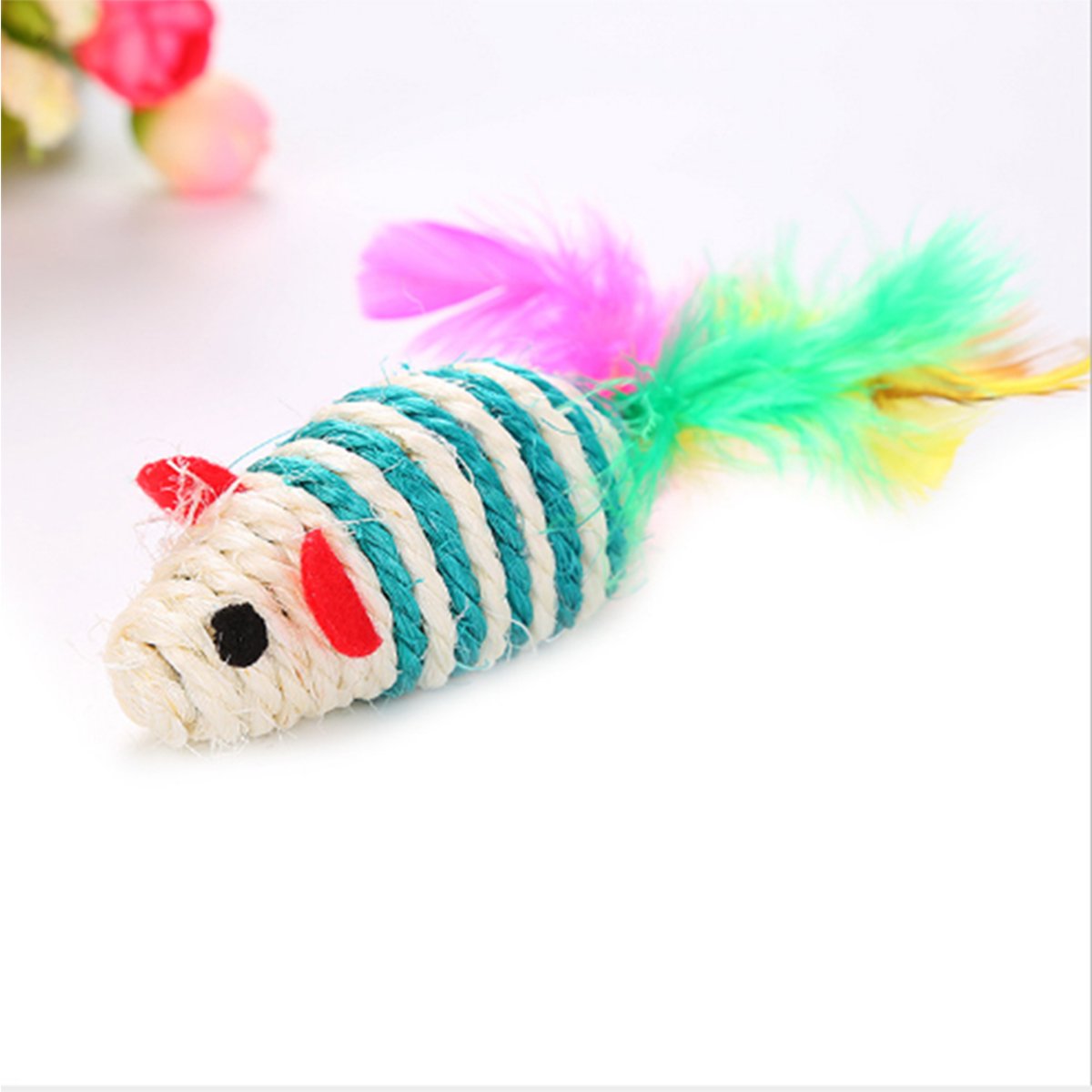 Ratón Sisal 14cm con pluma